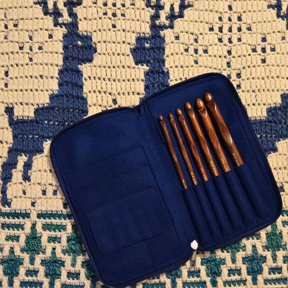 Crochet Hook Set | Rosewood | Sizes J, K, L, M, N, O | w/custom case
